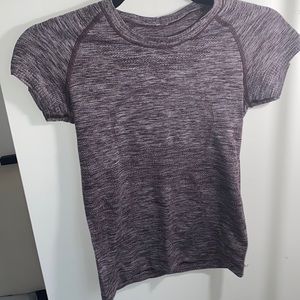 Lululemon ss swiftly sz 2 plum Heather